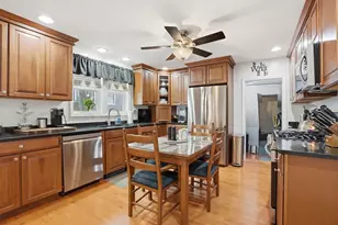 15 G, Boston, MA 02127 - Photo 9