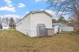 556 Central, Leominster, MA 01453 - Photo 3