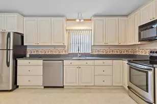 556 Central, Leominster, MA 01453 - Photo 7