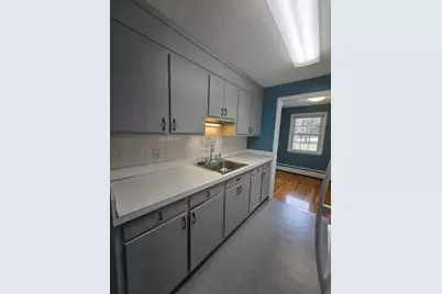 180 Nesmith St #11, Lowell, MA 01852 - Photo 13