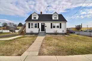 153 Bosworth St, West Springfield, MA 01089 - Photo 1