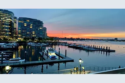 300 Pier 4 Blvd #3B, Boston, MA 02210 - Photo 27