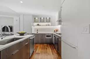 300 Pier 4 Blvd., Boston, MA 02210 - Photo 9