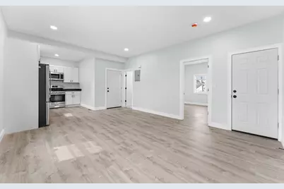 161 Cohannet St, Taunton, MA 02780 - Photo 7