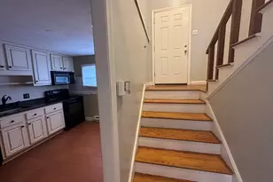 87 Phelps St, Marlborough, MA 01752 - Photo 9