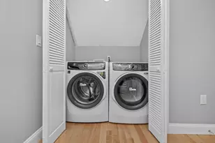 66 Stanley St, Boston, MA 02125 - Photo 13