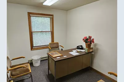 27 Douglas Road, Webster, MA 01570 - Photo 5