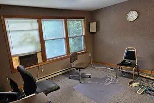 27 Douglas Rd, Webster, MA 01570 - Photo 3