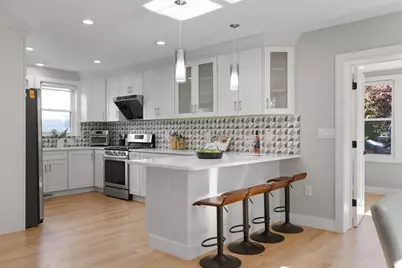 303 Russett Road, Brookline, MA 02467 - Photo 9