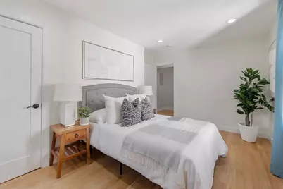 303 Russett Road, Brookline, MA 02467 - Photo 19