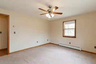 12 West St, West Brookfield, MA 01585 - Photo 17