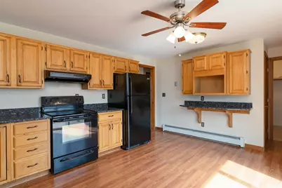 12 West St, West Brookfield, MA 01585 - Photo 9