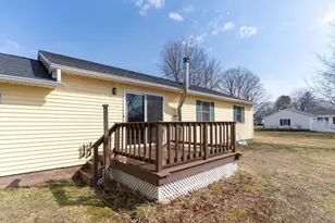 12 West St, West Brookfield, MA 01585 - Photo 31