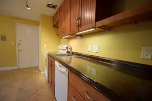 1 Colonial Village Dr, Arlington, MA 02476 - Photo 3