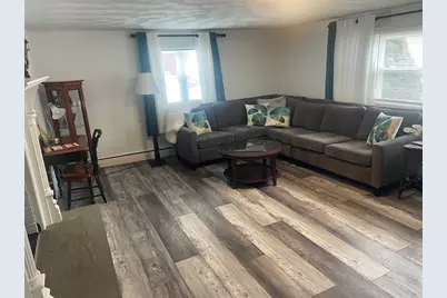 8 Rockcliff Rd #B, Marblehead, MA 01945 - Photo 5