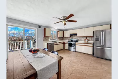 31 Dunn Rd, Revere, MA 02151 - Photo 15