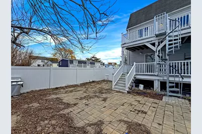 31 Dunn Rd, Revere, MA 02151 - Photo 13