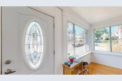 33 Jarvis, Revere, MA 02151 - Photo 5