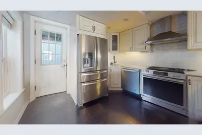 215 Bolton, Boston, MA 02127 - Photo 5
