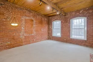 124 College St, South Hadley, MA 01075 - Photo 5