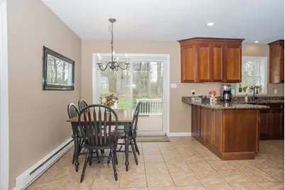 377 Rumonoski Dr, Northbridge, MA 01534 - Photo 7