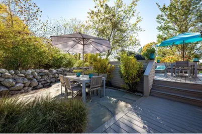 17 Robbins Street, Westport, MA 02791 - Photo 7