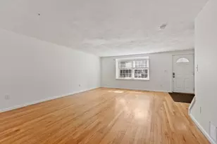 111 Brigham St, Hudson, MA 01749 - Photo 17