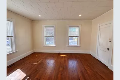 29 Abbott St #1, Worcester, MA 01602 - Photo 5