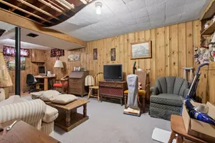 18 Montvale Rd, Woburn, MA 01801 - Photo 29