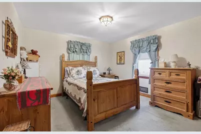 18 Montvale Rd, Woburn, MA 01801 - Photo 21