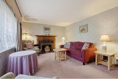 18 Montvale Rd, Woburn, MA 01801 - Photo 23