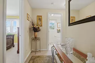 54 Yorktown Ct, Chicopee, MA 01020 - Photo 3