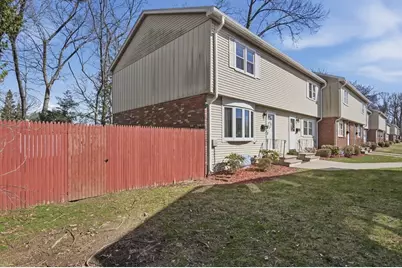 54 Yorktown Court #54, Chicopee, MA 01020 - Photo 23