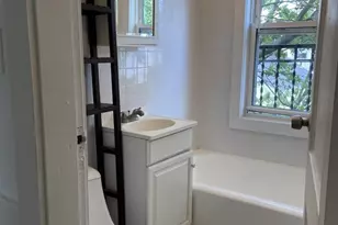 148 5th St, Cambridge, MA 02139 - Photo 9