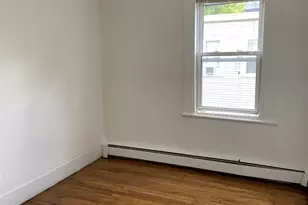 148 5th St, Cambridge, MA 02139 - Photo 9