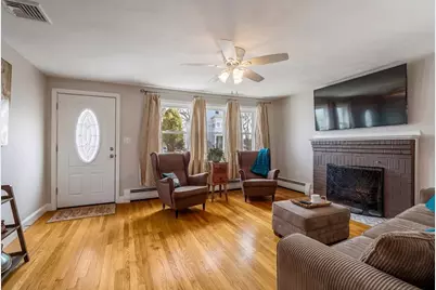 33 Sumner St, Norwood, MA 02062 - Photo 3