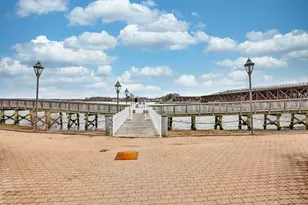 126 Merrimac St, Newburyport, MA 01950 - Photo 3