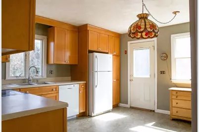 7 Marina Dr, Mattapoisett, MA 02739 - Photo 9