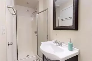 137 Glenville Ave, Boston, MA 02134 - Photo 15