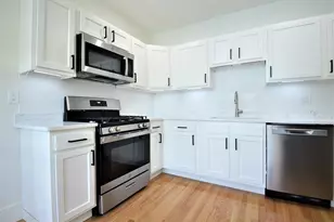 27 Ransom Rd, Boston, MA 02135 - Photo 3