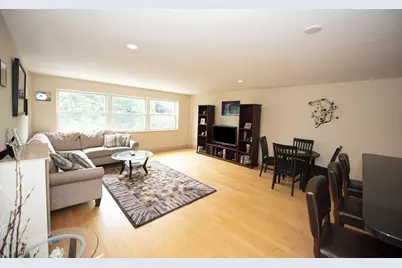 1600 Beacon St #907, Brookline, MA 02446 - Photo 5