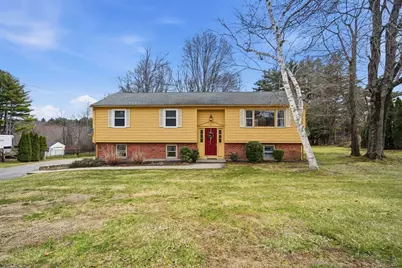 79 Porter Rd, East Longmeadow, MA 01028 - Photo 1