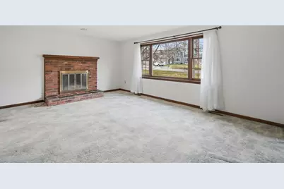 79 Porter Rd, East Longmeadow, MA 01028 - Photo 3