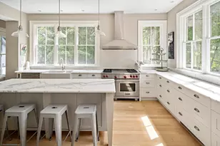 247 Kent St, Brookline, MA 02446 - Photo 15