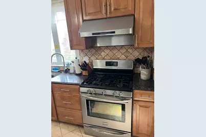 158 Willow St Boston #1, Boston, MA 02132 - Photo 11