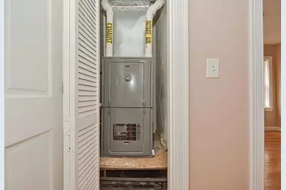 35 Ellington St, Boston, MA 02121 - Photo 35