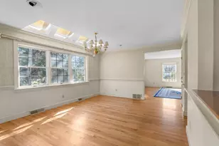 92 Wianno Cir, Barnstable, MA 02655 - Photo 11