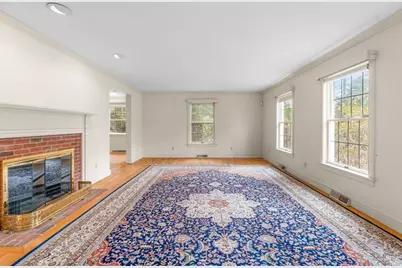 92 Wianno Cir, Barnstable, MA 02655 - Photo 9