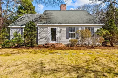 92 Wianno Cir, Barnstable, MA 02655 - Photo 3