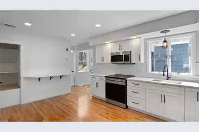 260 Cumberland Ave, North Attleboro, MA 02760 - Photo 9